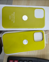 Load image into Gallery viewer, iPhone Original Silicon Case 15/16, 15 pro/16 pro, 15 pro max/16 pro max